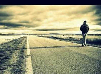 Salio un día de casa con la mirada fija...